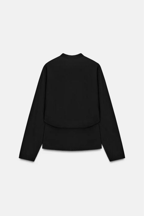 Приталена блуза бренду zara