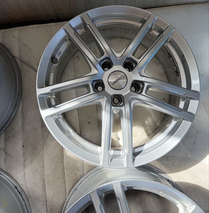 484 felgi aluminiowe Dezent ET 30 7,5jx17” 5x112 Audi BMW VW Skoda