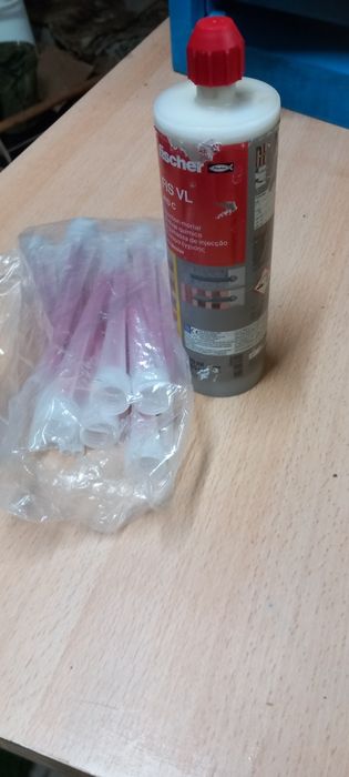 Klej do betonu (17sztuk)