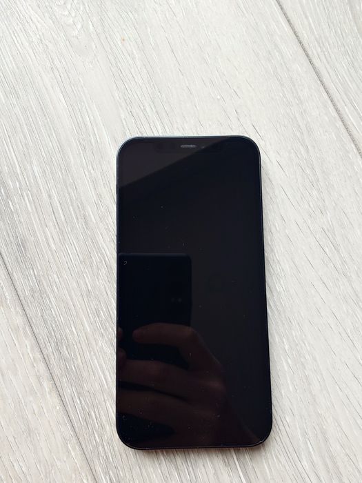 iPhone 12 128GB black sem único risco