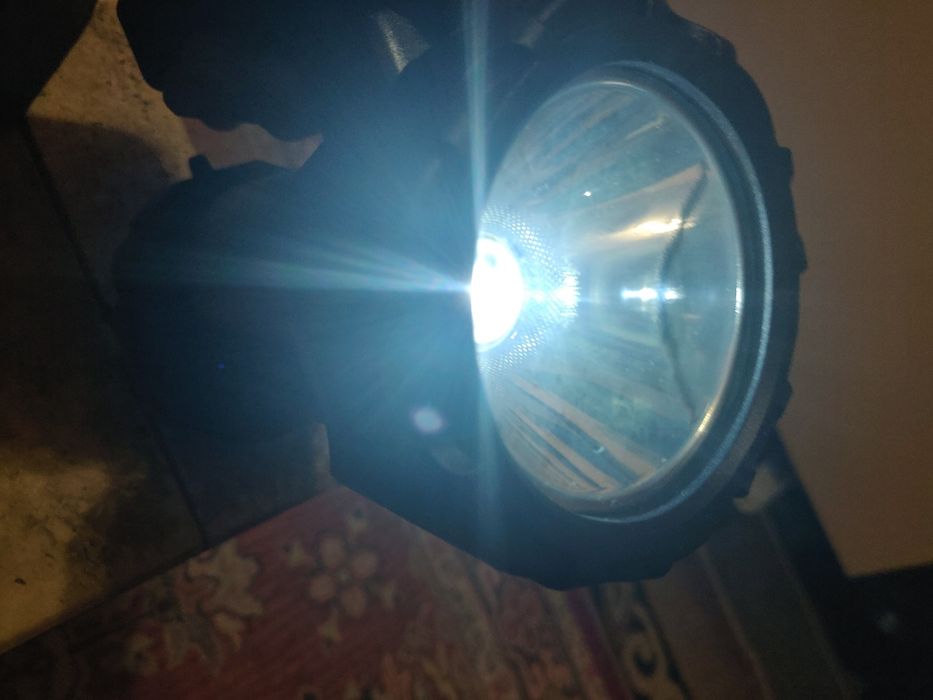 Фонарь z40t80 світо діодний