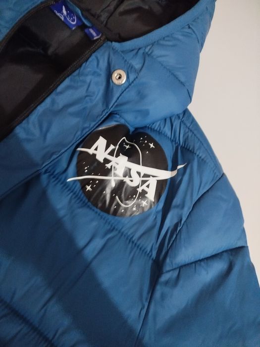 Niebieska kurtka NASA