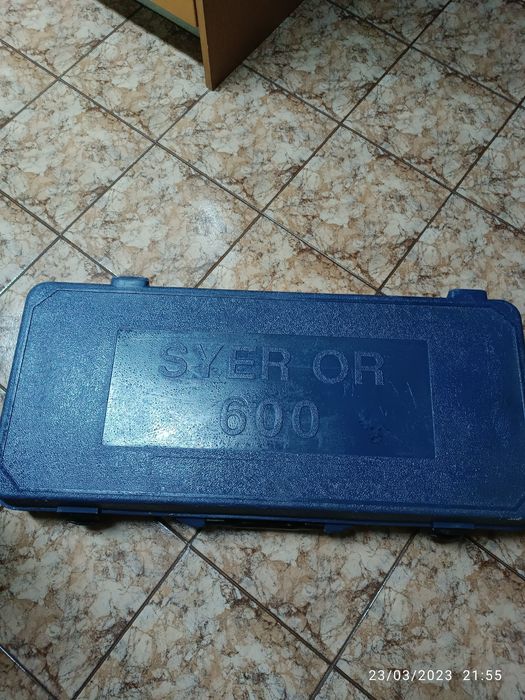 Máquina de cortar tijoleira