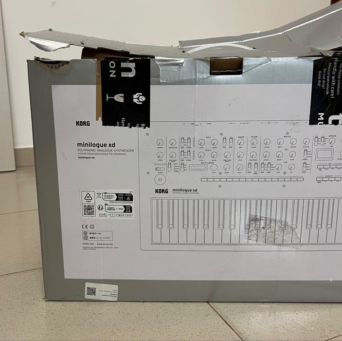 Korg Minilogue XD - Sintetizador