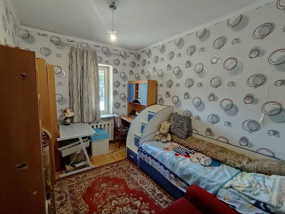 Продам 2-х поверховий БУДИНОК в Єреванському кварталі!