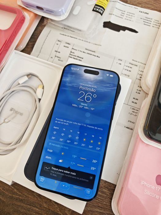 iPhone 17 Pro Max 6.9" 256GB Azul Seminovo(Menos de 1 Mês de uso)C/Garantia Aceito Retomas