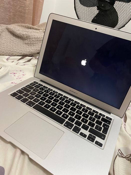 MacBook Air 13 - ótimo estado
