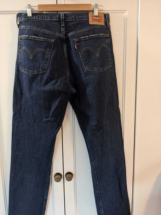 Spodnie jeansowe Levis 501 W31 L30 przecierany granatowy