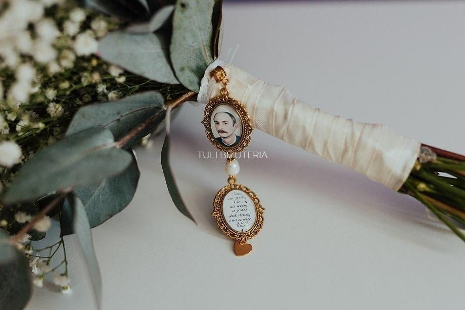 Medalion do bukietu ślubnego ze zdjęciem lub tekstem marynarki Pana