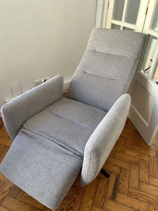 Cadeirão / Poltrona reclinável excelente estado / Casa não fumadores