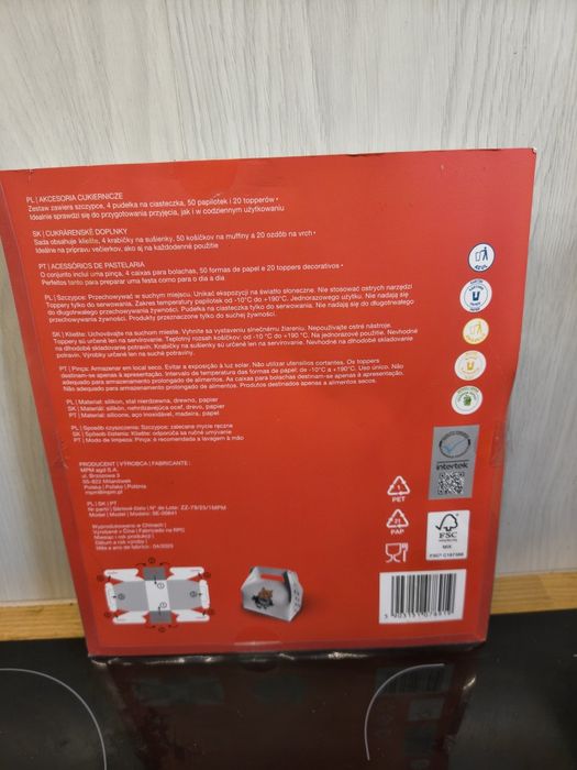 Zestaw Smukee do wypieków szczypce mufinki