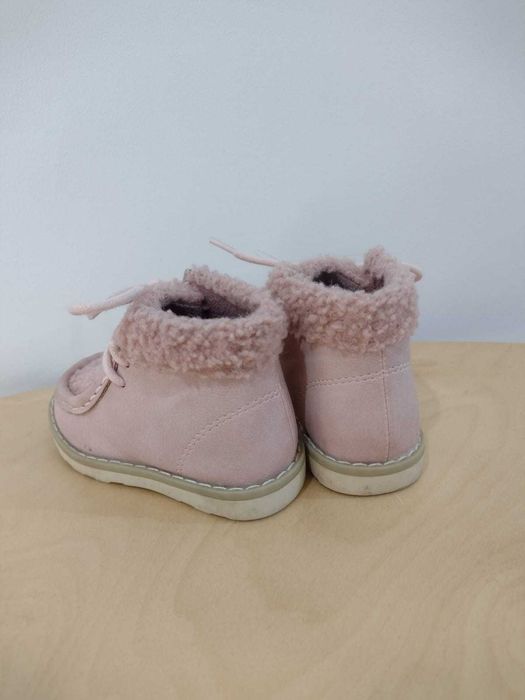 Trzewiki ocieplane firmy Tu, rozm. 20