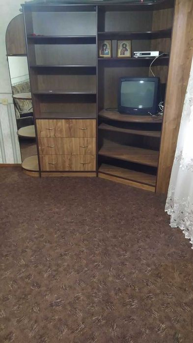 Продається 2кім. квартира з автономним опаленням. р-н ЖД