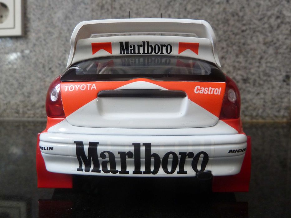 1:18 AutoArt, Toyota Corolla WRC Marlboro, R. Portugal 1998 Minichamps