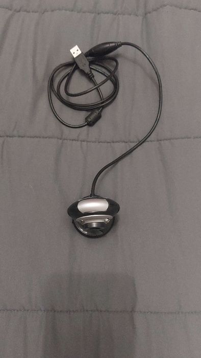 Câmara com entrada USB