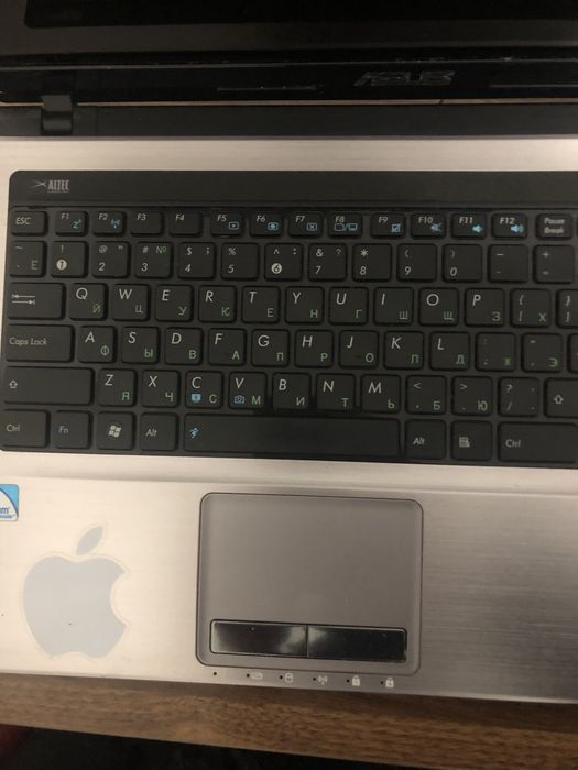 Ноутбук ASUS K53E