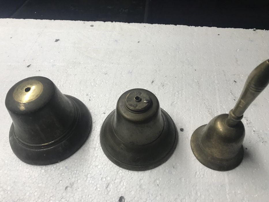 Stare dzwonki mosieżne