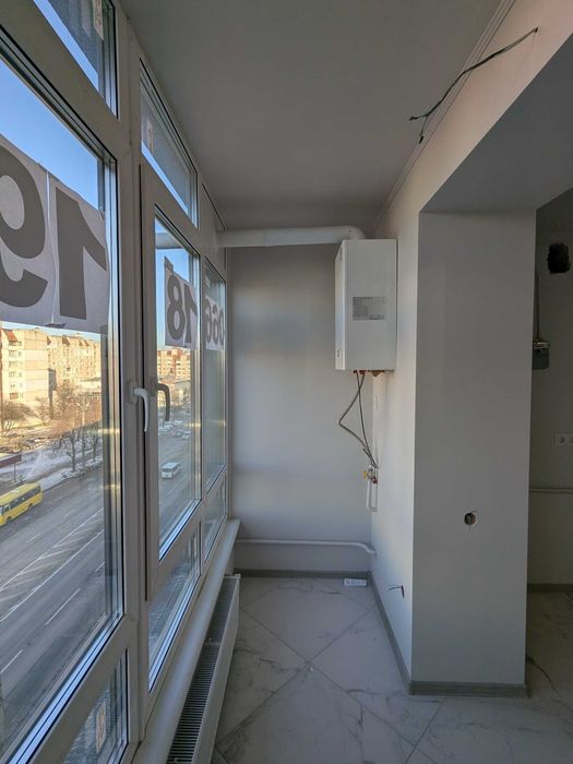 з РЕМОНТОМ по вул. Івасюка в ЖК Водограй