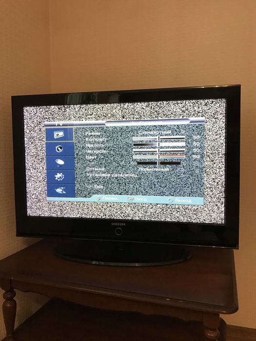 Продам плазмовий телевізор Samsung PS 42Q91HR