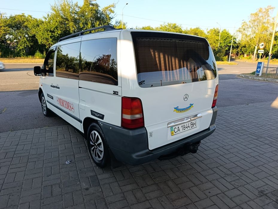 Продам Mercedes Vito пасажир 2.2 дизель.