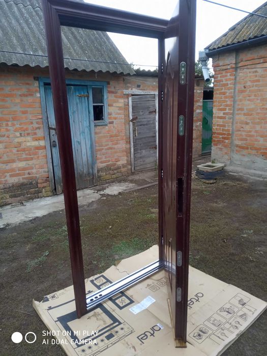 Входные металодвери