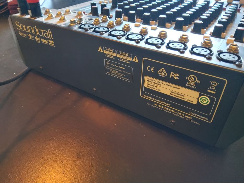 Soundcraft Signature 12 MTK