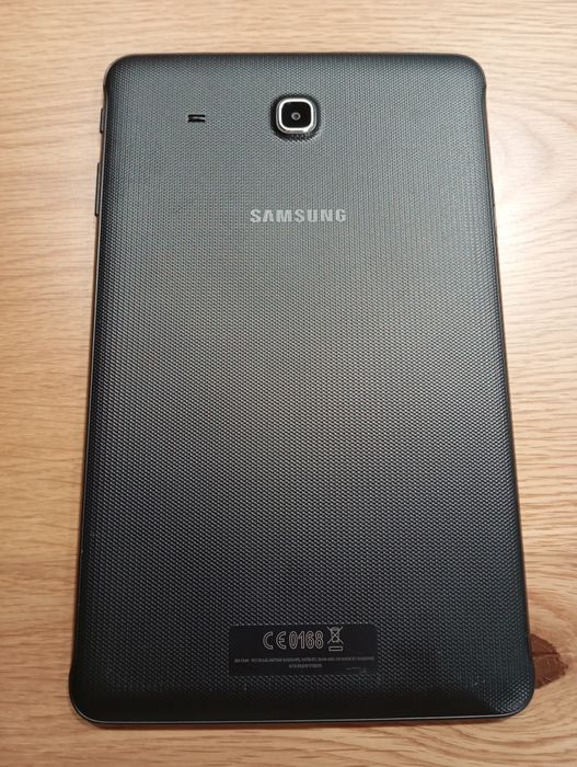 Tablet Samsung SM- T560