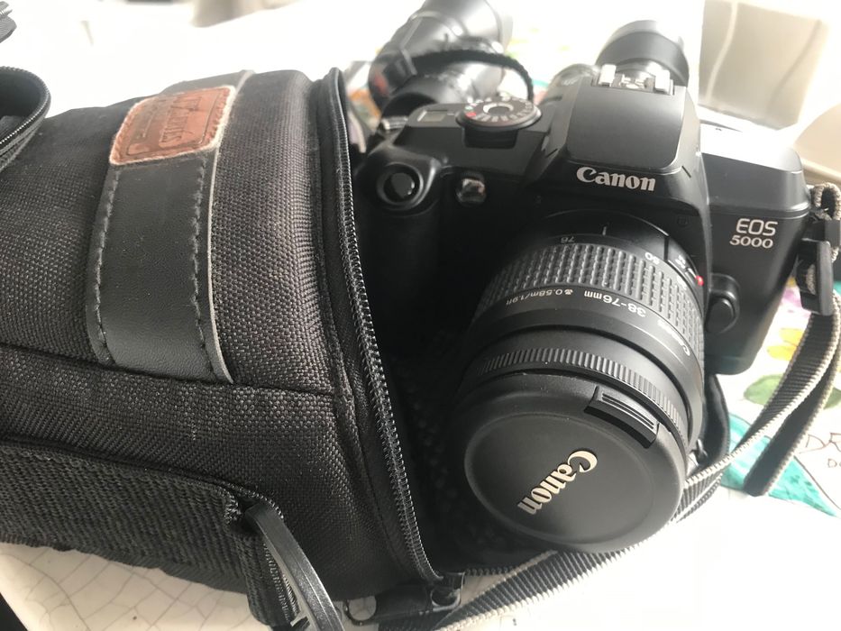 Aparat Canon EOS 5000