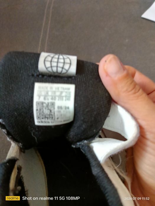 Buty firmy Adidas.