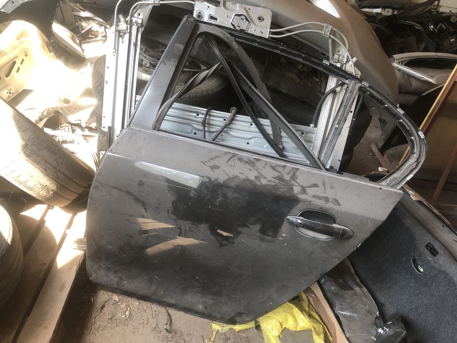 Дверь с крыло бмв е60