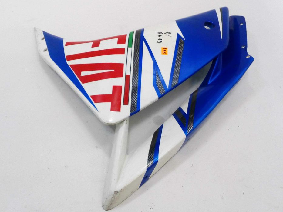 Yamaha R-1 , R1 rn19 owiewka lewa bok osłona owiewki