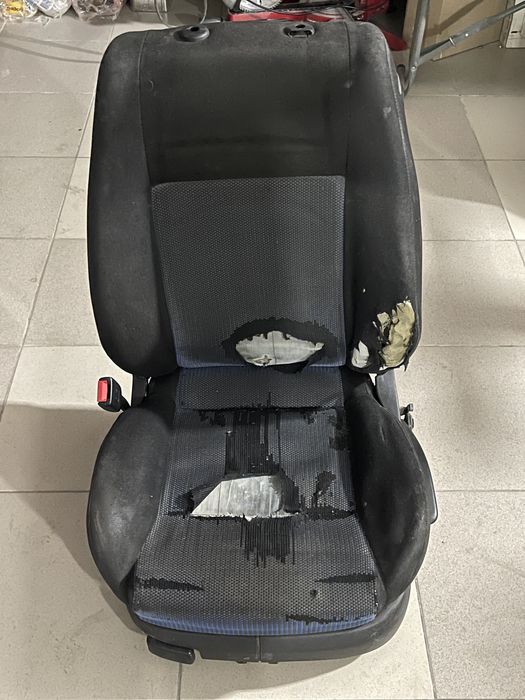 Сидения автомобильные Opel