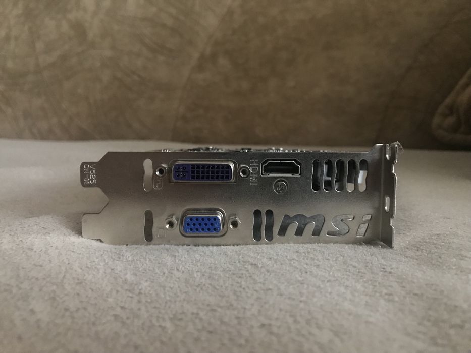 Відеокарта Radeon 5750
