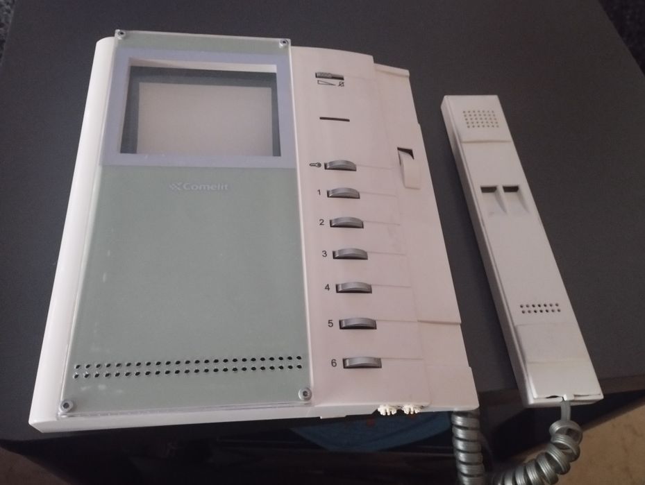 Vídeo-porteiro Comelit