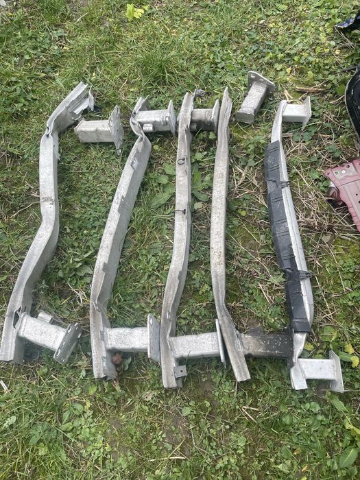 Бампер меган 3 універсал