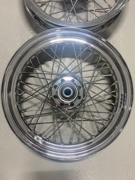 Harley Davidson jogo de jantes originais 16x300 Softail