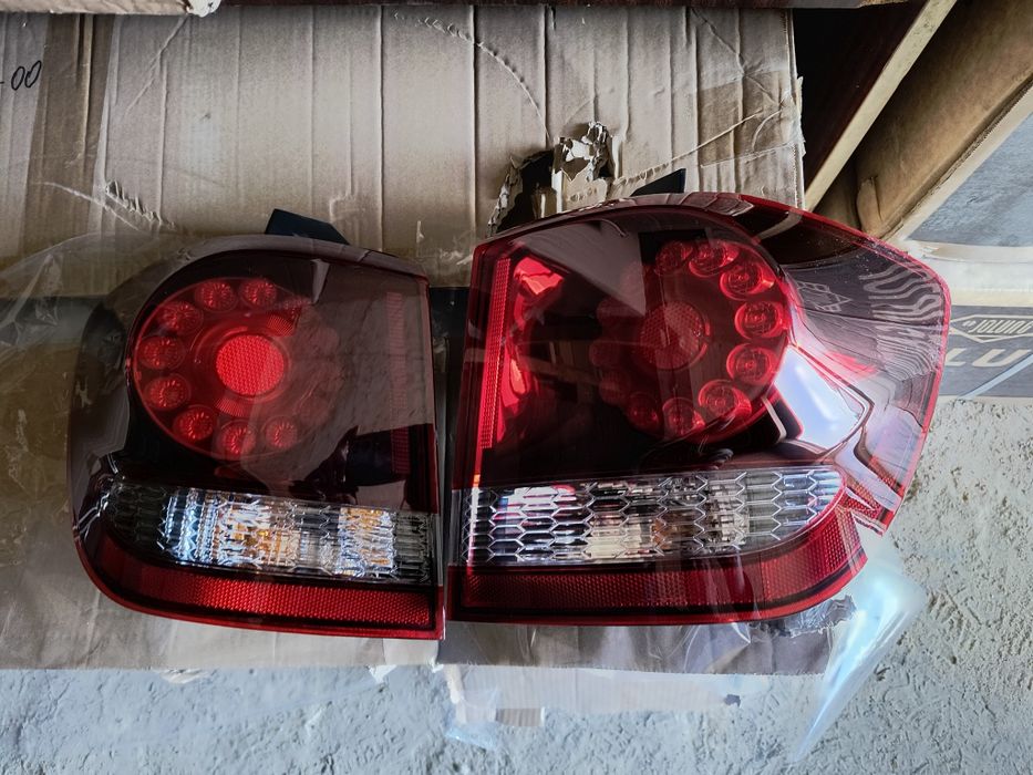 Задній ліхтар задний фонарь темний кросроад journey джорні  джорни