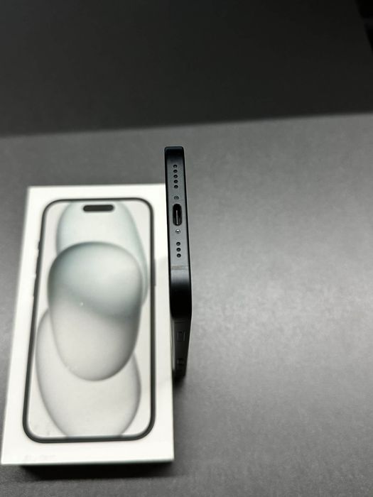 iPhone 15 128GB- 98% bateria