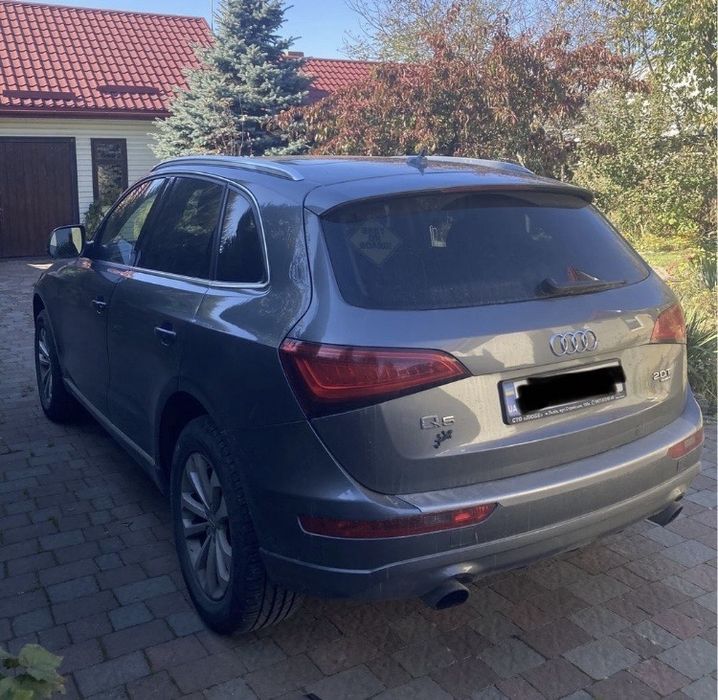 Audi q5 автомоміль