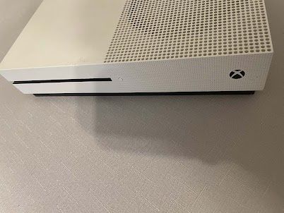 Konsola Xbox One S 500GB  | Model 1681 | Biała | Sprawna