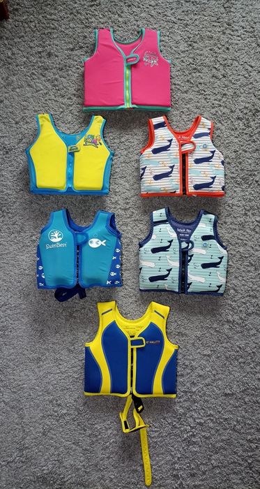 Продам дитячий жилет,костюми для плавання! Костюм дитячий для плавання