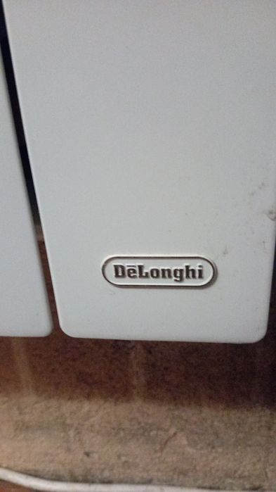 Aquecedor cerâmico marca Delonghi