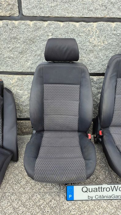 Conjunto Completo Bancos Rebatíveis Audi A4 B5 8D Sedan Avant 1995 a 2001