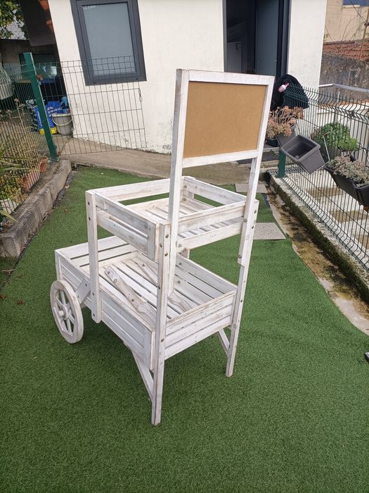 Carrinho decorativo vintage