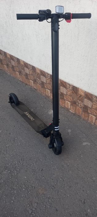 Електросамокат Denver