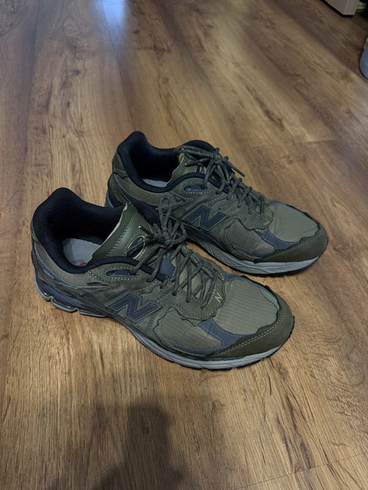New Balance 2002R (M2002RDN)