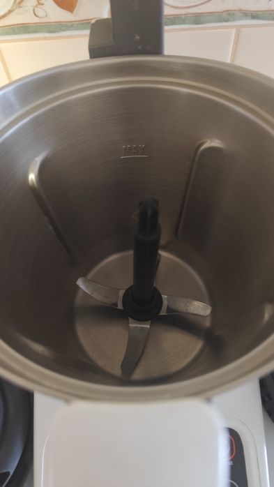 Robot de cozinha Volupta Moulinex (não aquece)