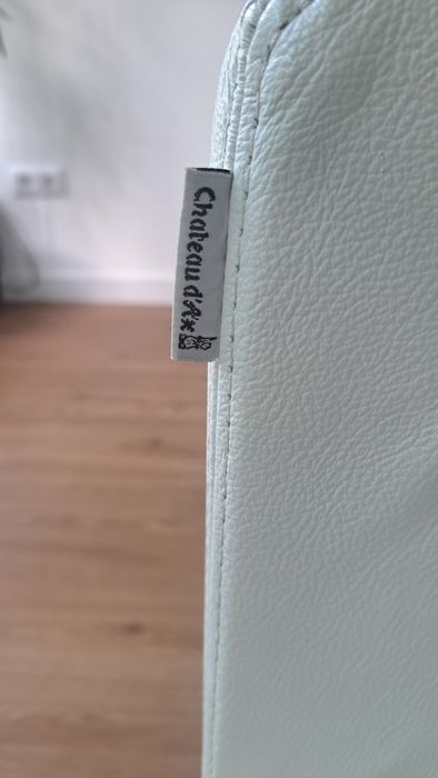 Sofá Chateau d’Ax em Pele Genuína – Canto com Chaise Longue