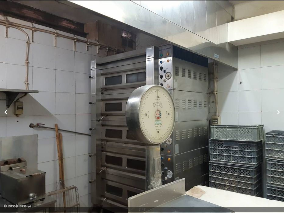 Trespassa-se Pastelaria com jogos Sta casa na Falagueira / Venda Nova