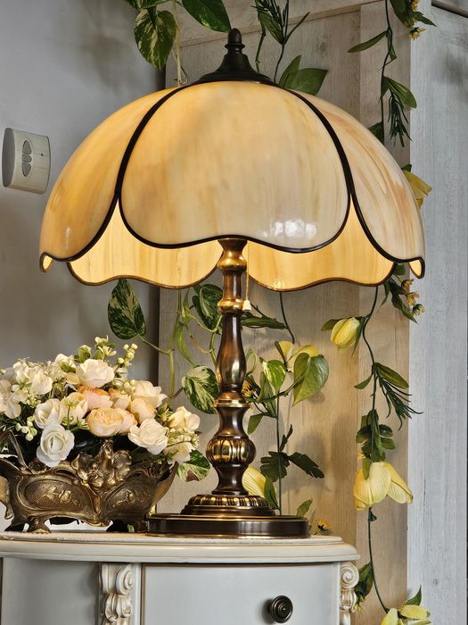 Lampa Witrazowa Tiffany Styl.Podstawa Mosiadz.Stan Idealny.